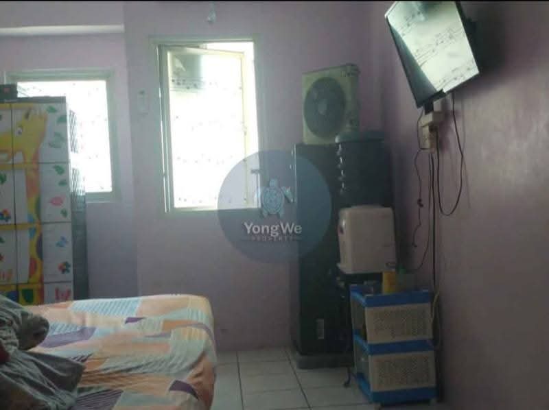 Tampak Dalam